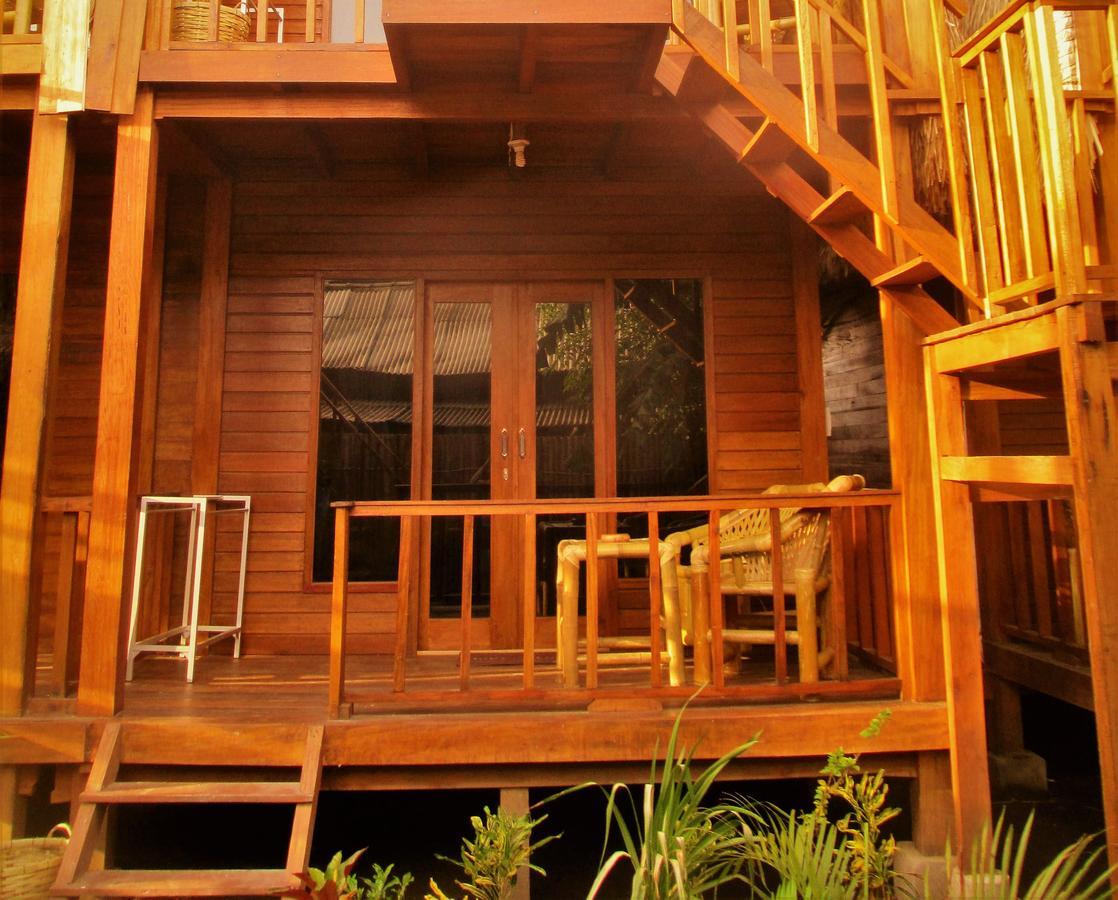 Good Vibes Bungalows Gili Trawangan Exterior photo