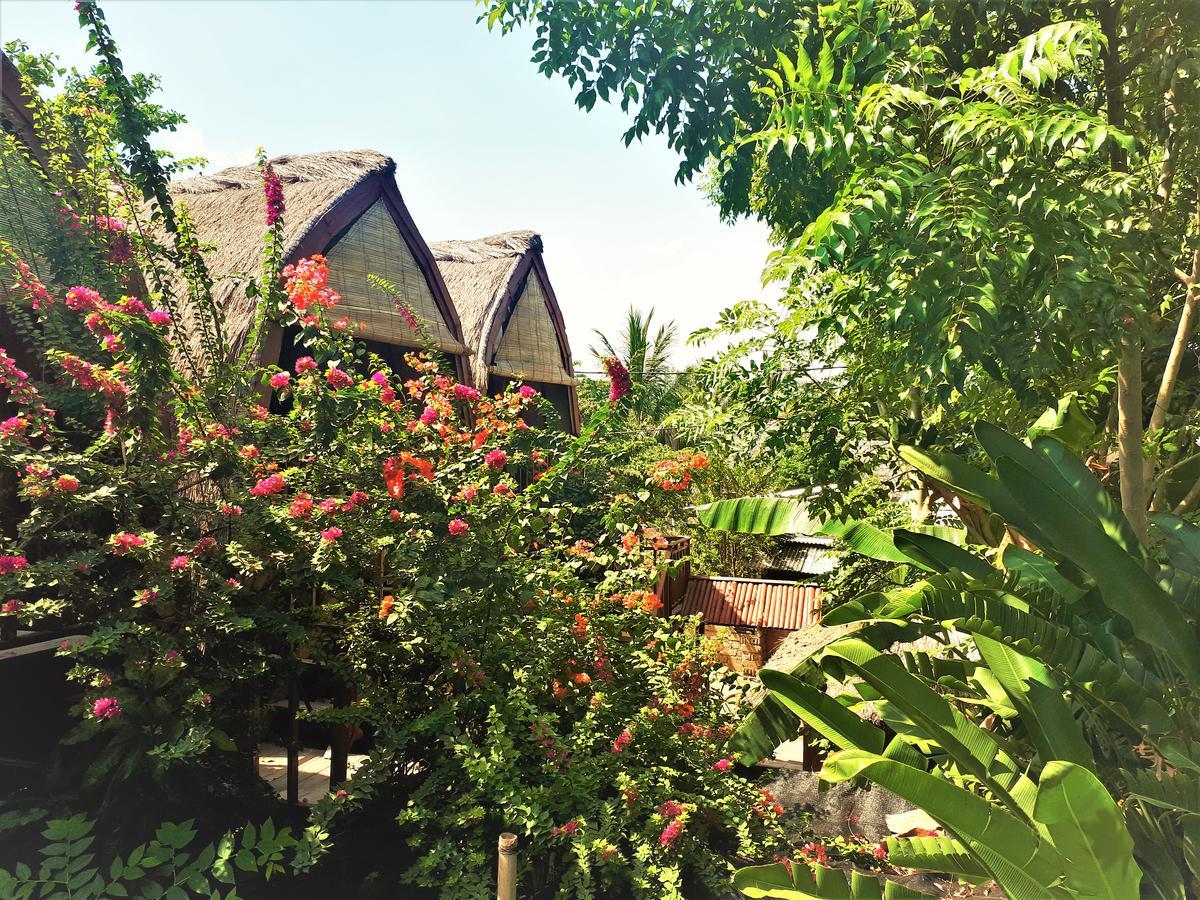 Good Vibes Bungalows Gili Trawangan Exterior photo